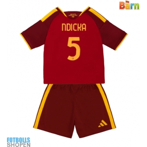 Billiga AS Roma Evan Ndicka #5 Hemmatröja Barn 2026-27 Kortärmad (+ Korta byxor)